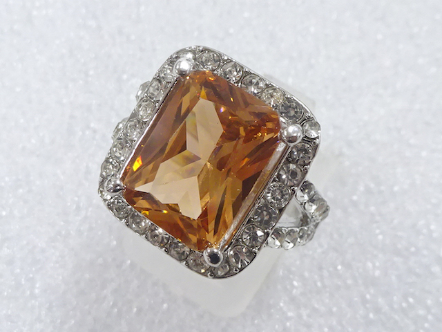 JAPANESE KIMONO / ANTIQUE COLORED STONE RING (SIZE 11.5)
